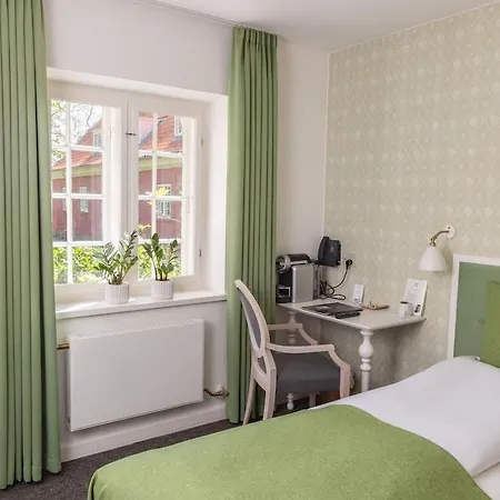 Hindsgavl Slot Hotel 4*