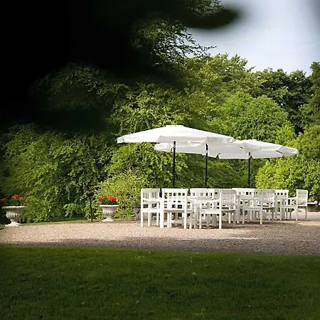 Hindsgavl Slot Отель 4*